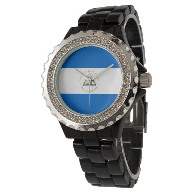 Nicaragua flagga armbandsur (Vinklad)
