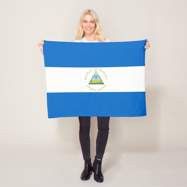 Nicaragua Flagga Fleecefilt (På plats)