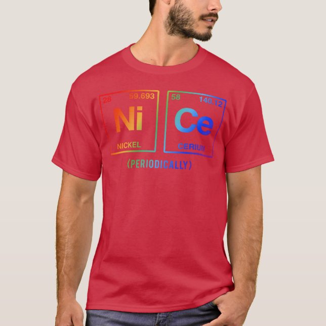 NICE i periodiska systemets element HBTQ regnbåge T Shirt (Framsida)