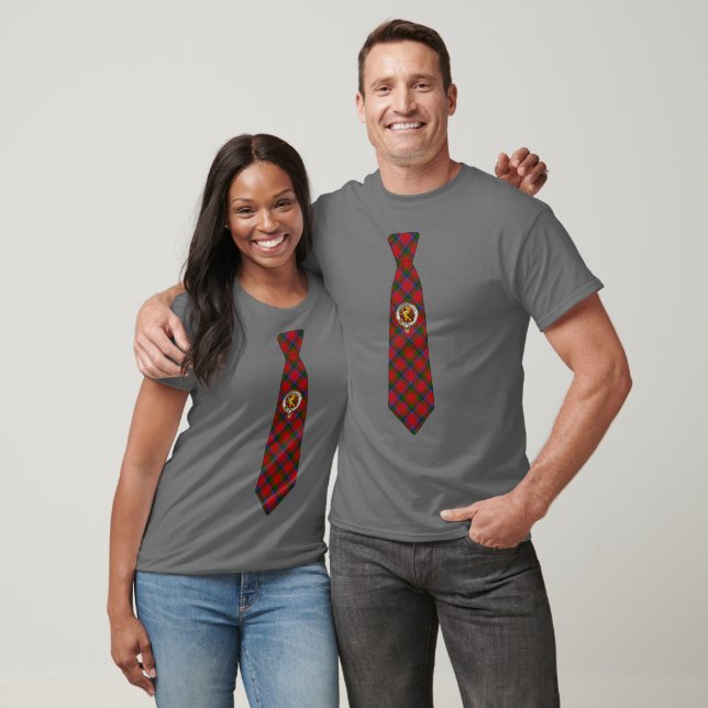 Nicholson Scottish Badge & Tartan Necktie T Shirt (Unisex)