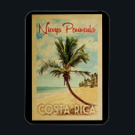 Nicoya Peninsula Handflatan Träd Vintage resor Magnet<br><div class="desc">En unik,  återupprepande modern Nicoya Peninsula Costa Rica-konst i vintage resor poster stil. Den har en böjd handflatan träd på sandstranden med hav under ett blått grumligt himlar.</div>