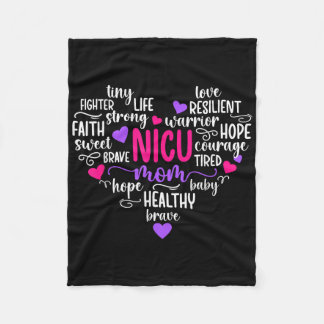 Nicu Mamma Heart Micro Preemie Baby Mamma av Nicu Fleecefilt