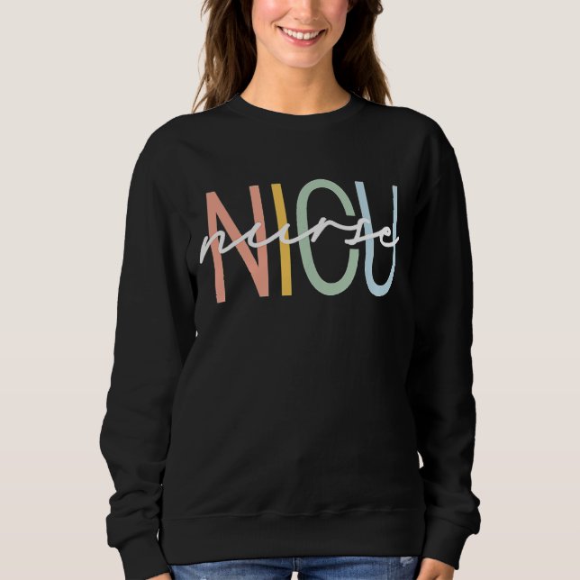 Nicu Nurse Icu Neonatal Boho Rainbow Team Tiny Hum T Shirt (Framsida)