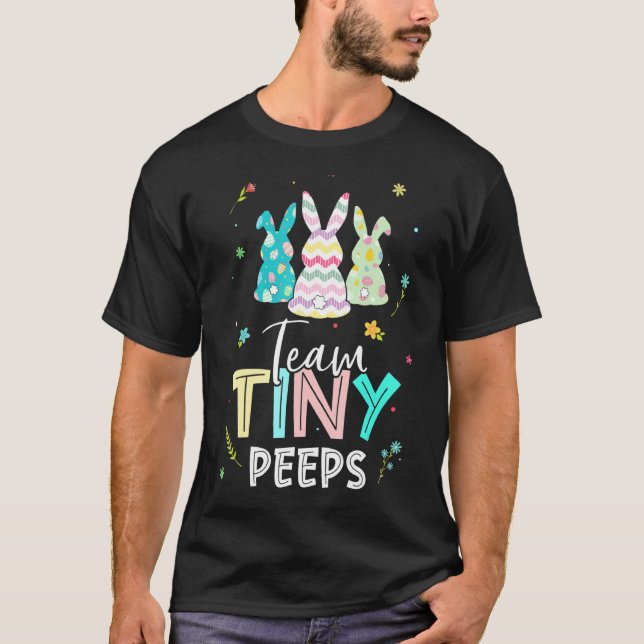 Nicu Nurse Påsk Team Tiny Humans Bunnies T Shirt (Framsida)