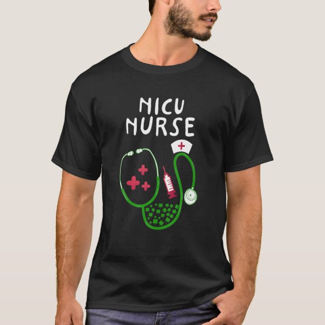 Nicu Nurse Shamrock Stethoscope St Patrick's Day T Shirt (Framsida)