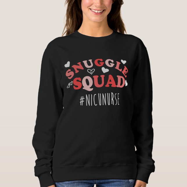 NICU Nurse Valentines Day Snuggle Squad For Neonat T Shirt (Framsida)