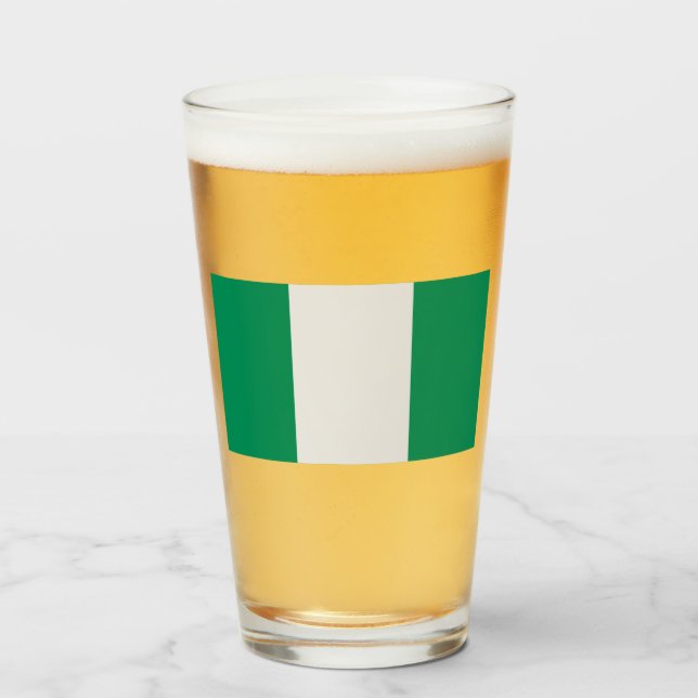 Nigeria med Nigerias Flagga (Väster Afrika) Glaskopp (Framsida fylld)