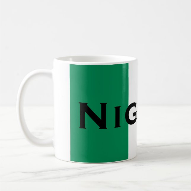 Nigeria med Nigerias Flagga (Väster Afrika) Kaffemugg (Vänster)