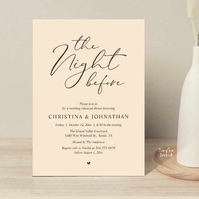 "Night Before" Champagne Rehearsal Middag Inbjudningar (“The Night Before” Elegant Script Romantic Rehearsal Dinner Invitation Card Champagne Romance)
