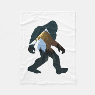 Night Forest Bigfoot Fleecefilt
