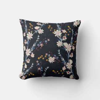 Night Garden Blommigt Navy Mönster Kudde