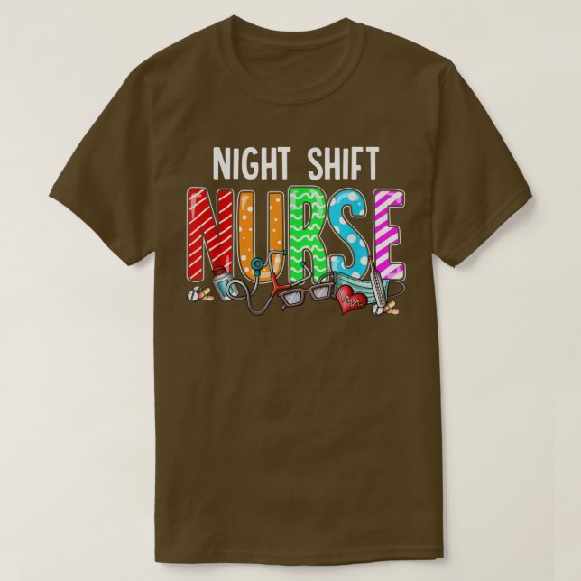 Night Shift Nurse Plaid Red Love Heart Stethoscope T Shirt (Design framsida)