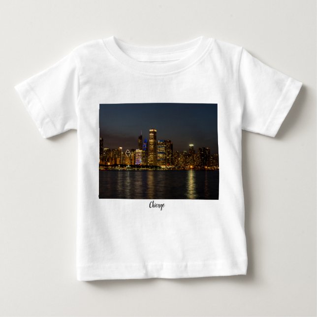 Night Skyline Chicago Pano T Shirt (Framsida)