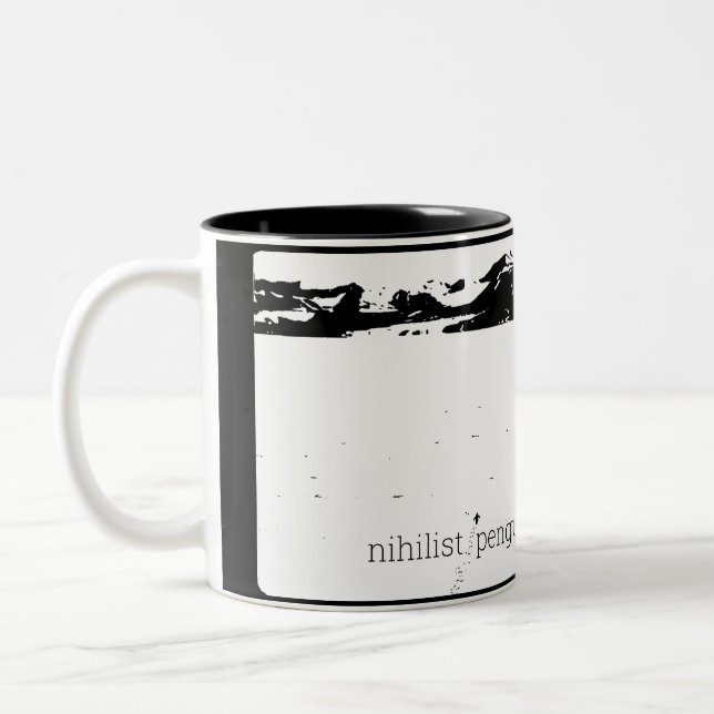 Nihilistisk pingvin Två-Tonad mugg (Vänster)