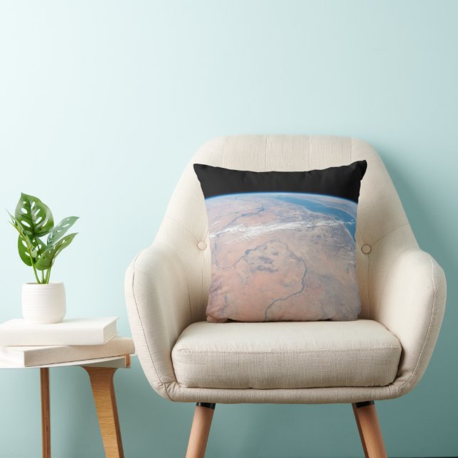 Nile River Winding Northward intill Röda havet Kudde (Stol)