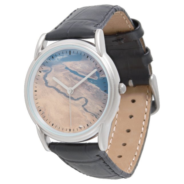 Nilfloden, Röda havet och Medelhavet. Armbandsur (Vinklad)