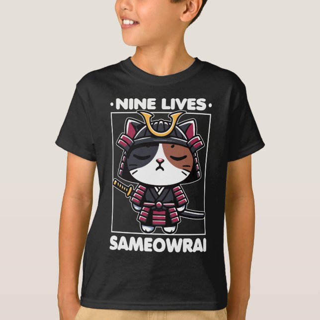 Nine Lives Sameowrai Cat Pun T Shirt (Framsida)