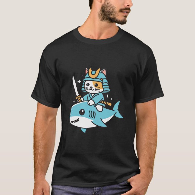 Ninja Cat Samurai Riding Shark T Shirt (Framsida)