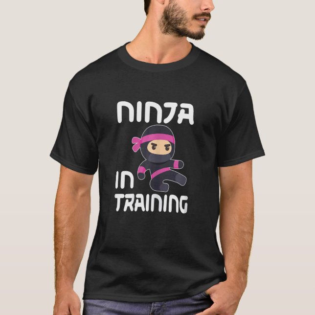 Ninja Girl in Training T Shirt (Framsida)