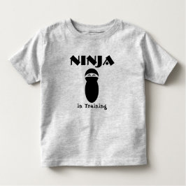 Ninja i utbildning tee shirt