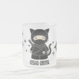 Ninja kattunge! Med den Shurikens muggen Frostad Glasmugg