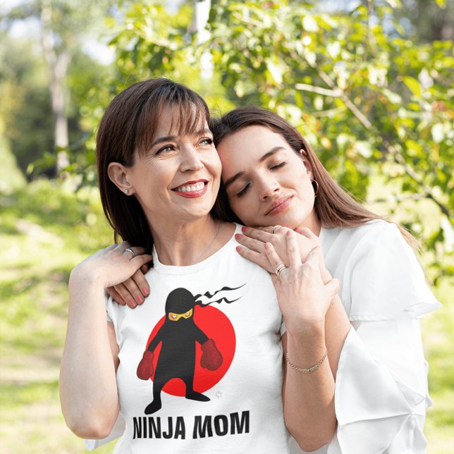NINJA MAMMA t-shirts och sweatshirts (Skapare uppladdad)