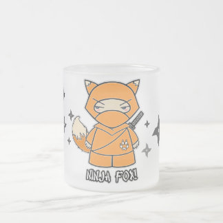 Ninja räv! Med den Shurikens muggen Frostad Glasmugg