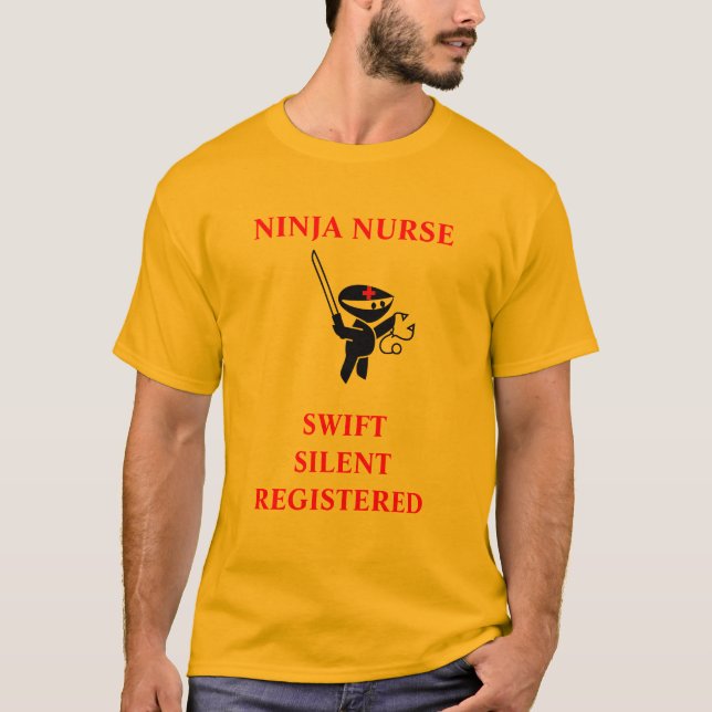 NINJA-SJUKSKÖTERSKA T-SHIRT (Framsida)