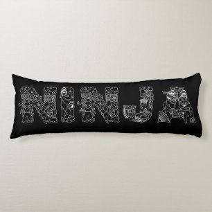 Ninja Superb White Text på svart Kroppskudde