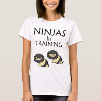 Ninjas i utbildning t-shirt