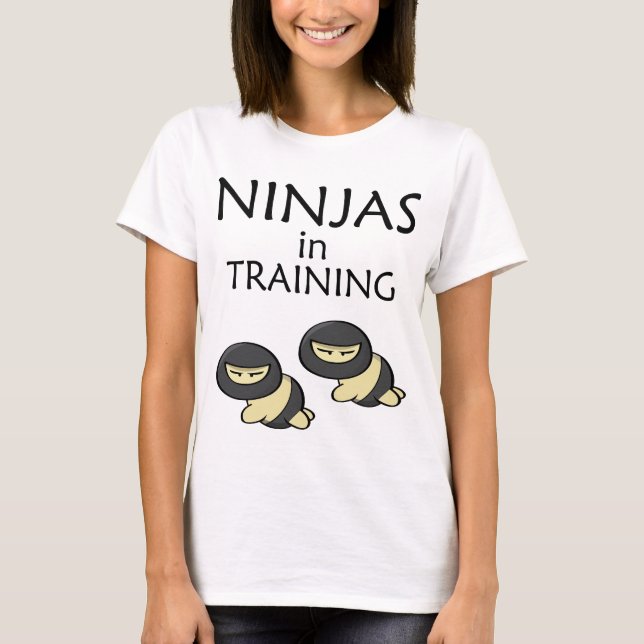 Ninjas i utbildning t-shirt (Framsida)