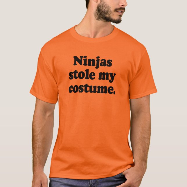 Ninjas stal min dräkt tee (Framsida)