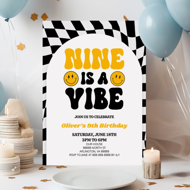 Nio är en Vibe Retro första 9:e Födelsedagsfesten Inbjudningar (Skapare uppladdad)