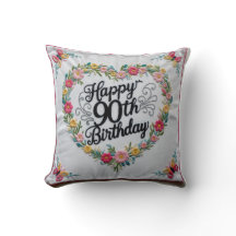 "Nio Joyårtionden" Dekorativ kudde: Firar a L