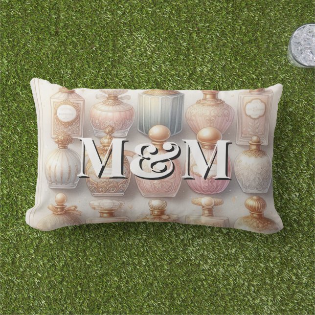 Nischparfymsamling, Monogram Vattenfärg  Lumbarkudde (Gräs)