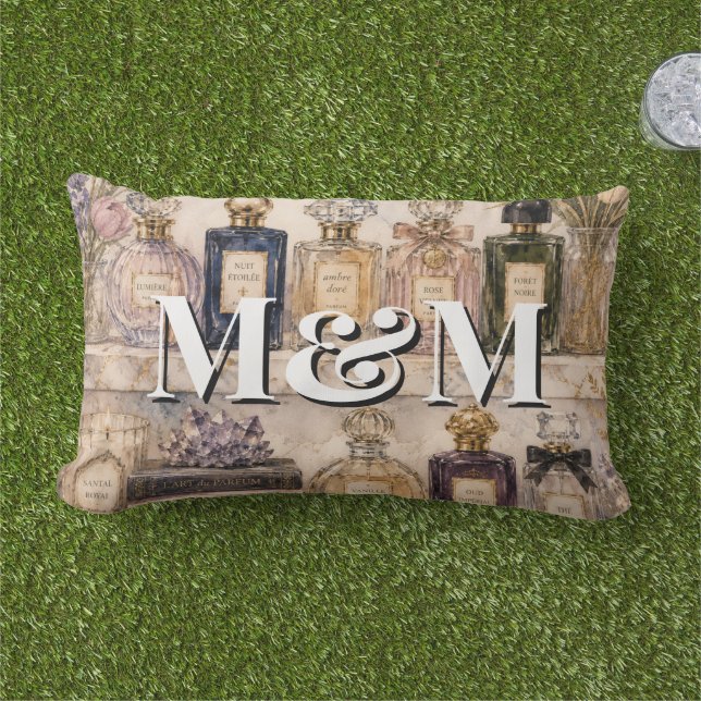 Nischparfymsamling, Monogram Vattenfärg  Lumbarkudde (Gräs)