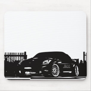 Nissan 350Z vadderar den svart musen Musmatta