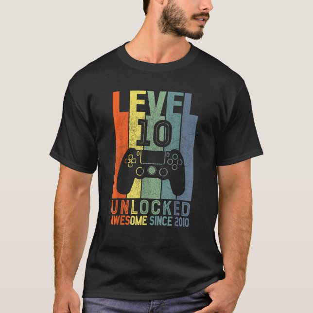 Nivå 10 olåst Fantastisk sedan 2010 10 födelsedag  T Shirt (Framsida)