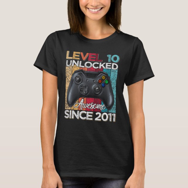 Nivå 10 olåst Fantastisk sedan 2011 tionde födelse T Shirt (Framsida)