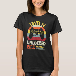 Nivå 12 Olåst nivå 13 Läsa in utmatad 12:e-födelse T Shirt