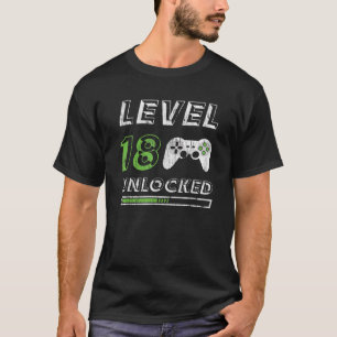 Nivå 18 olåst 18 år gammal gamer-fjällande födelse t shirt