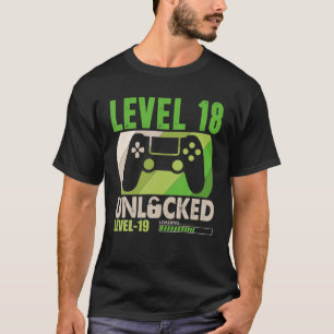 Nivå 18 olåst 18 år gammal ynkron 18:e födelsedage t shirt