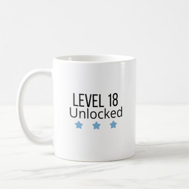 Nivå 18 Upplåst Blå Födelsedagsmugg  Kaffemugg (Vänster)