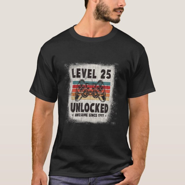 Nivå 25 olåst Fantastisk sedan 1997 Retro Birthda T Shirt (Framsida)