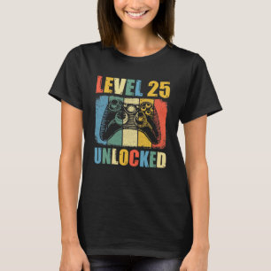 Nivå 25 olåst t shirt
