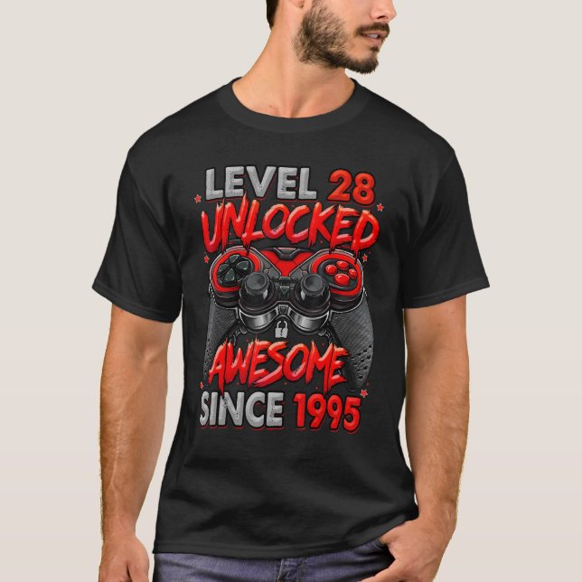 Nivå 28 olåst Fantastisk sedan 1995 28:e födelseda T Shirt (Framsida)