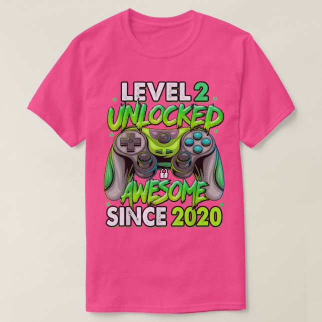 Nivå 2 olåst Fantastisk sedan 2020 andra födelseda T Shirt (Design framsida)
