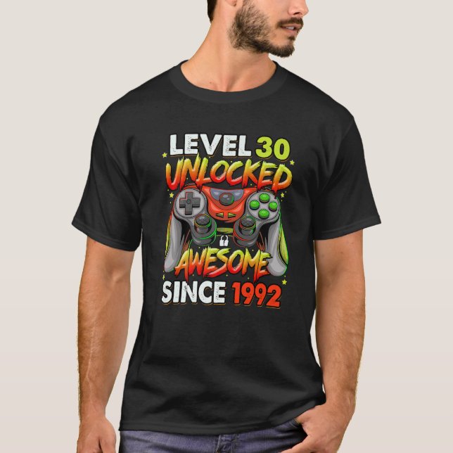 Nivå 30 olåst Fantastisk sedan 1992 30års födelsed T Shirt (Framsida)