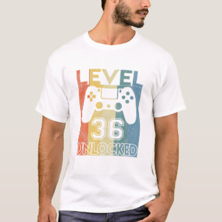 Nivå 36 födelsedag 36 år gammal t shirt