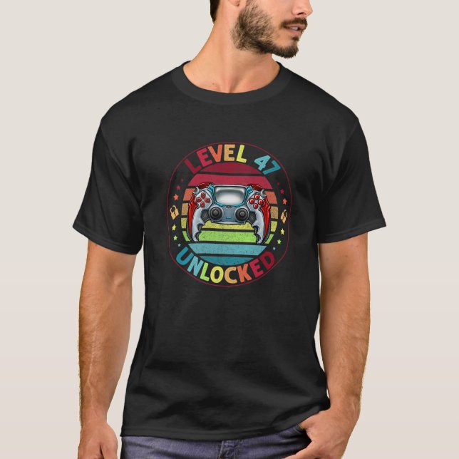 Nivå 47 olåst Fantastisk sedan 1974 47:e födelseda T Shirt (Framsida)